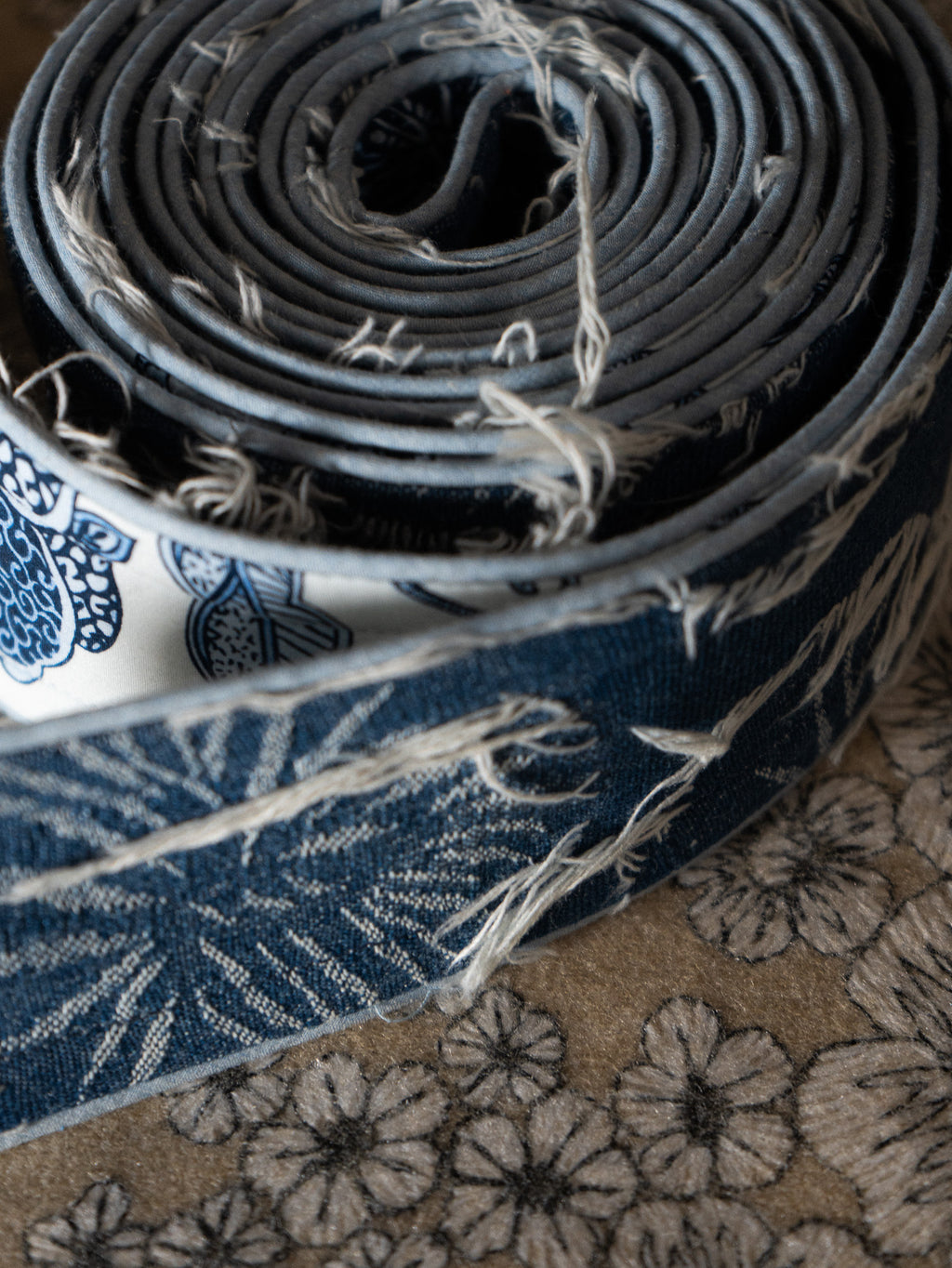 Fine China - Karafuto Belt