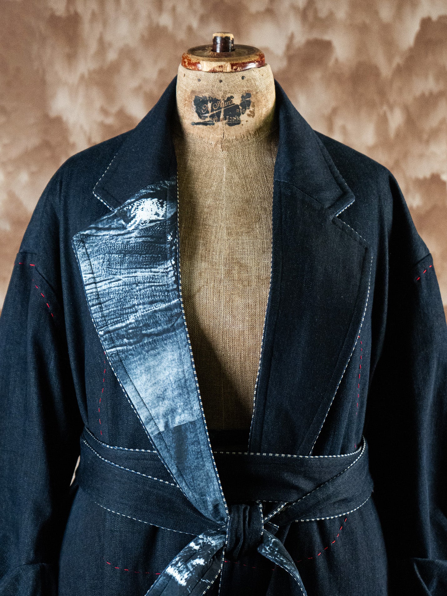The First Blossom - Loop Collar