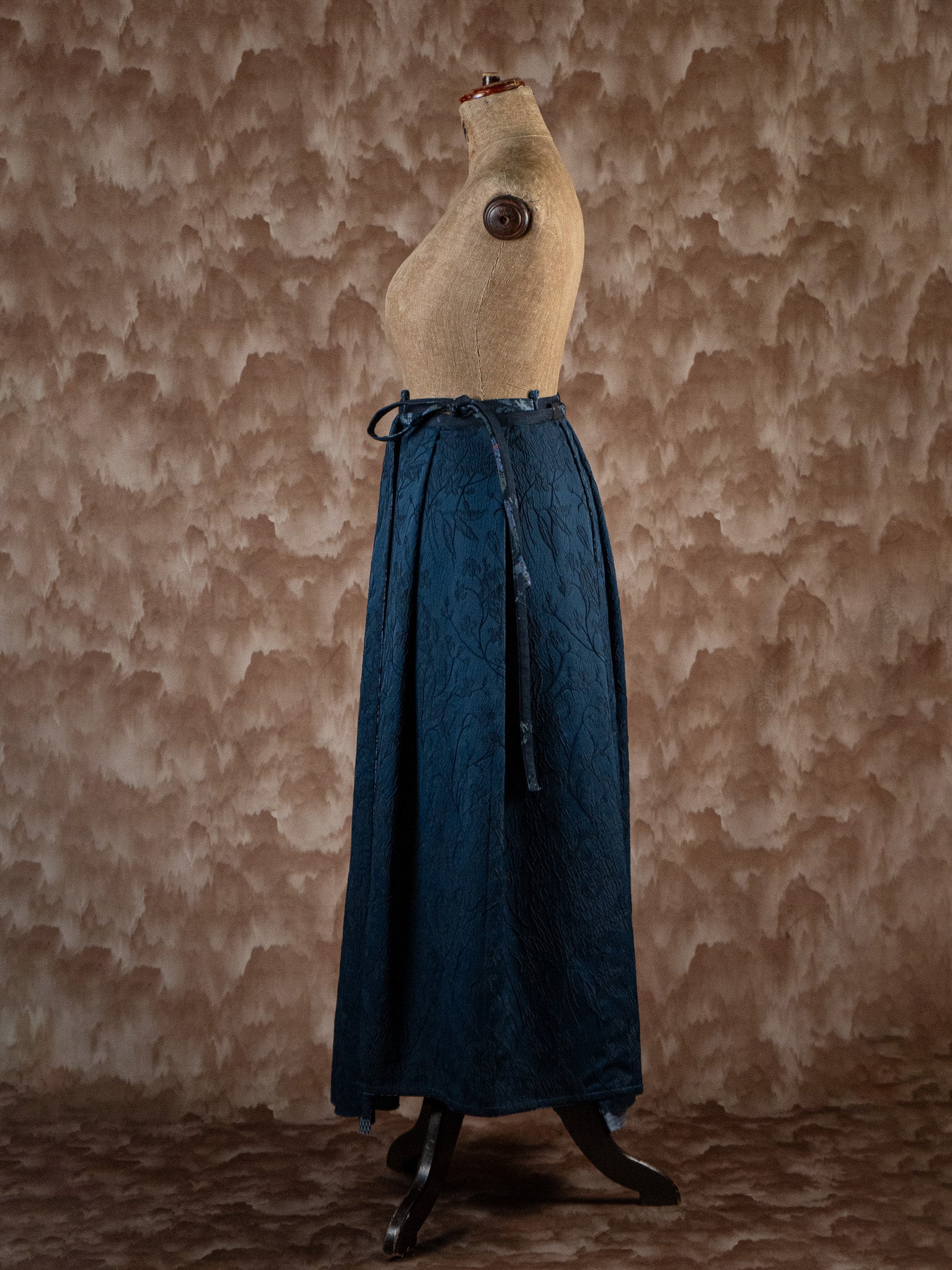 The Rose of the Winds - Hakama Skirt