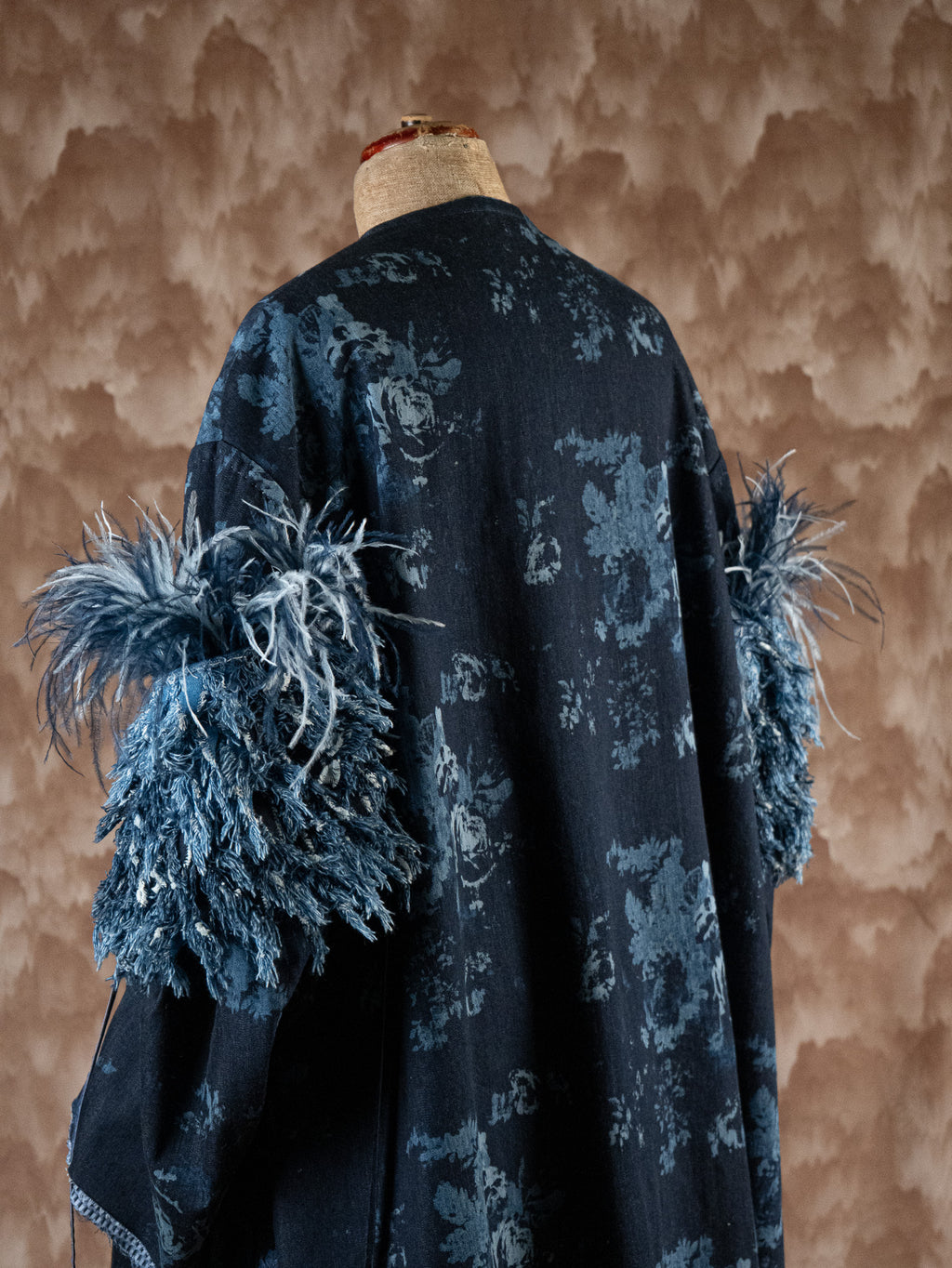 The Rose of the Winds - Sleeve Decor