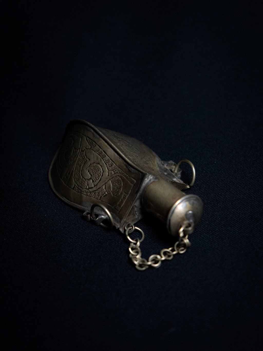 Vintage Gunpowder Flask (18th-19th century)