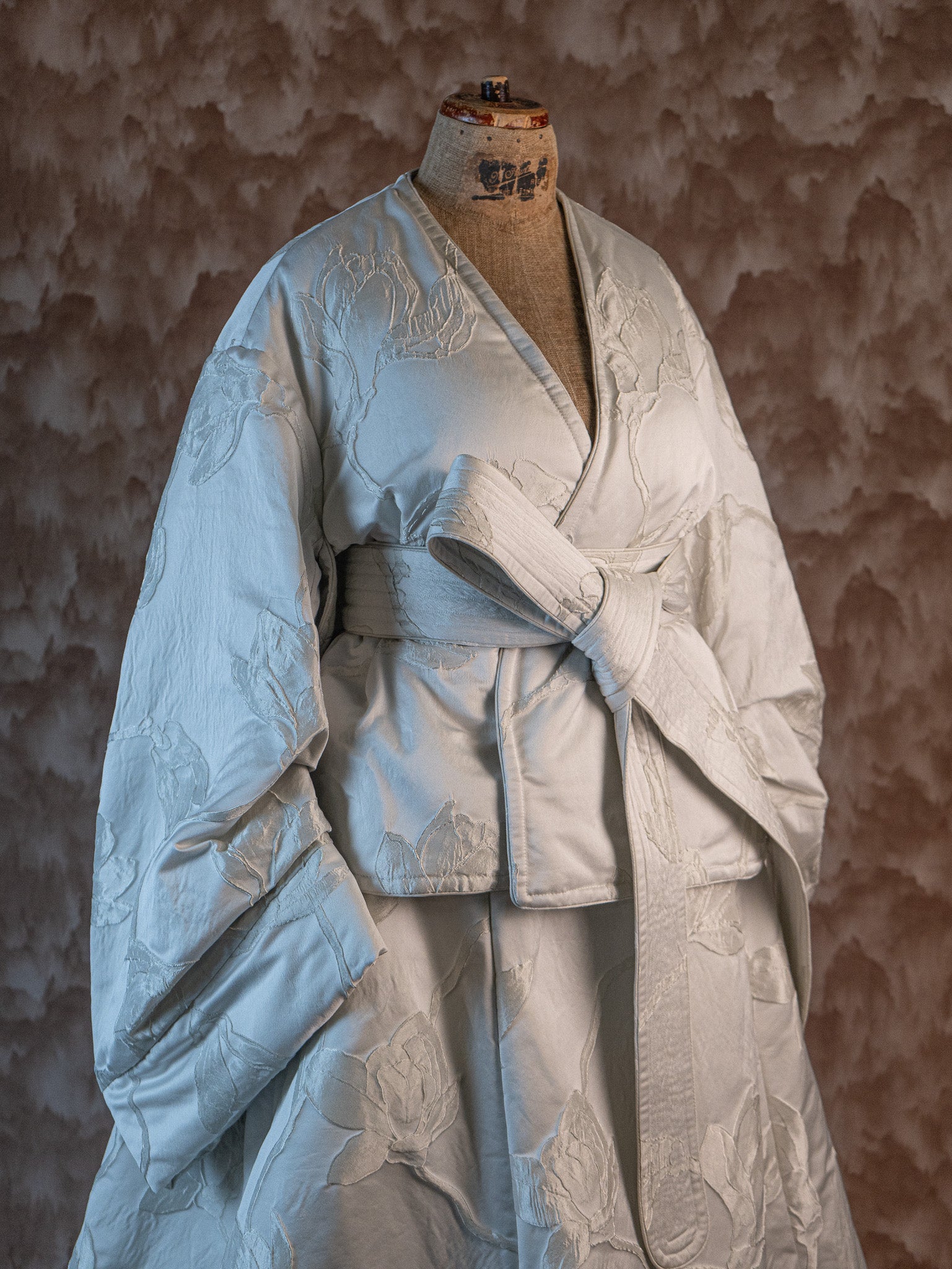 Ashfall - Ceremonial Karafuto Set