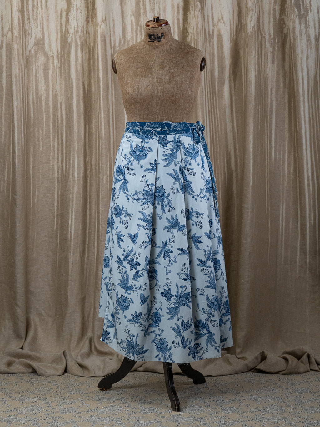 Fine China - Hakama Skirt