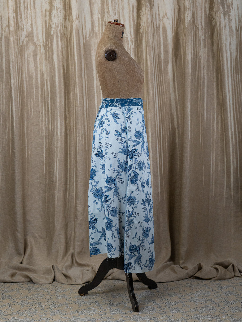 Fine China - Hakama Skirt