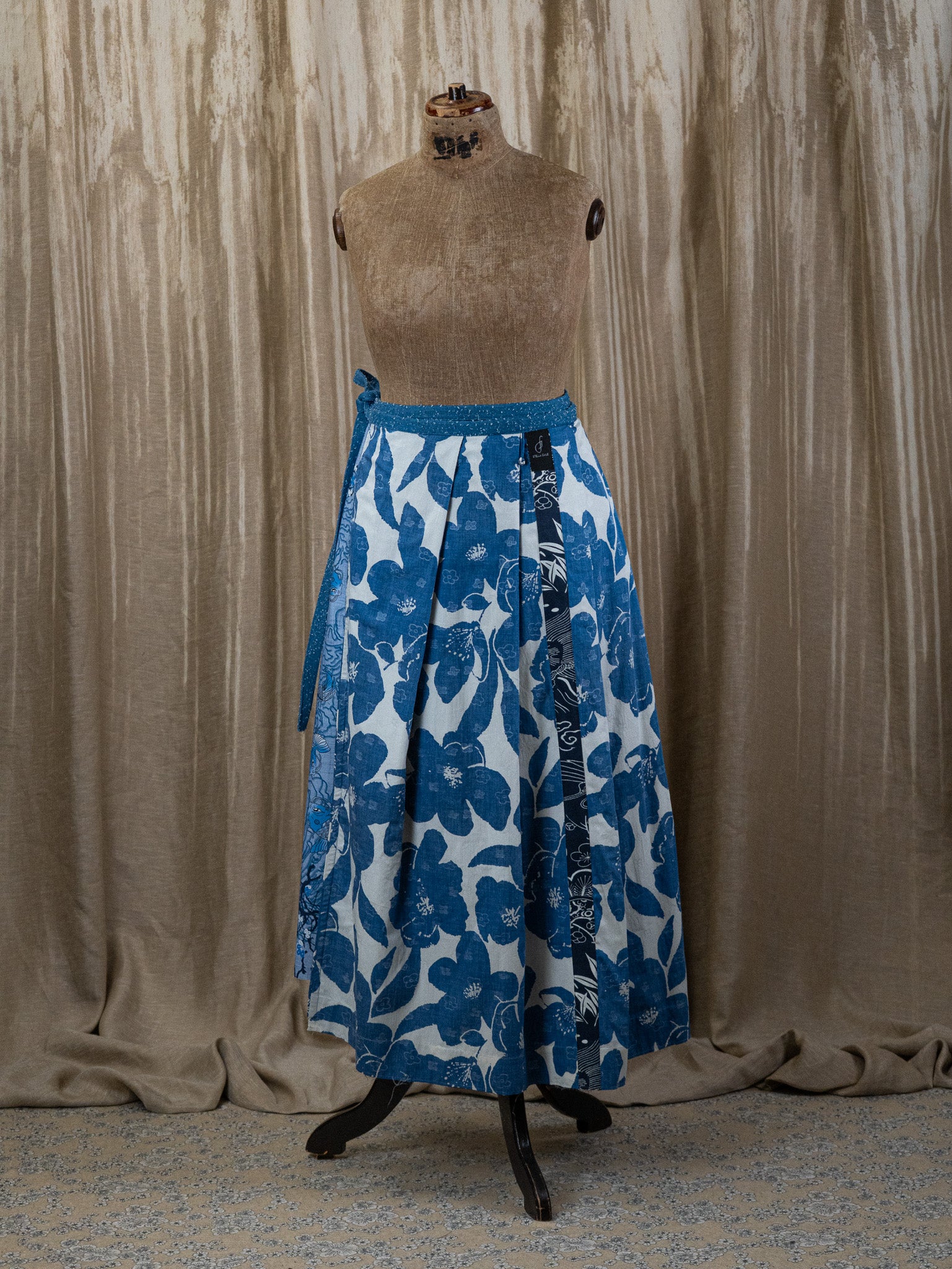 Blue Willow - Hakama Skirt