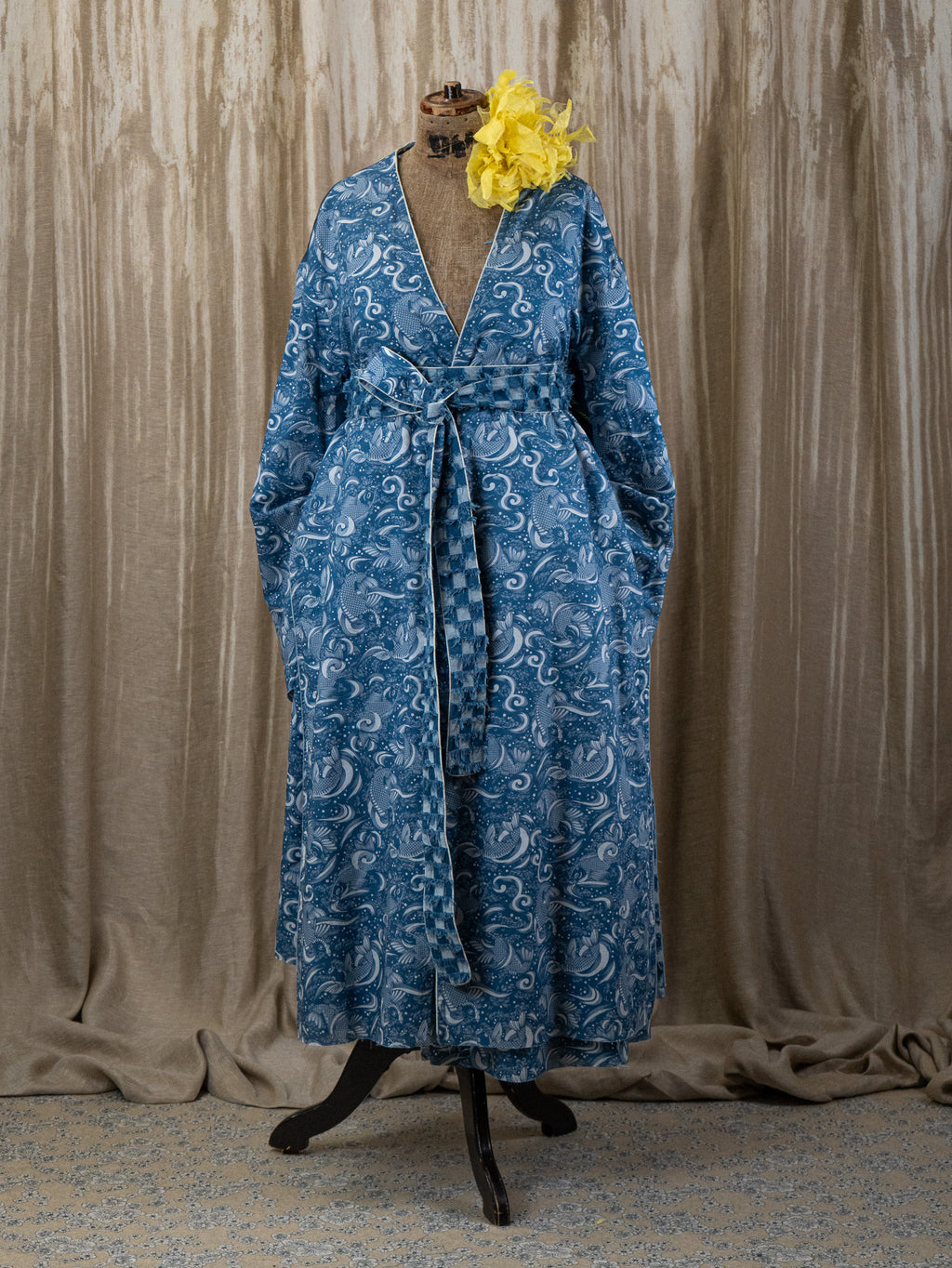 Checkmate - Floral corsage