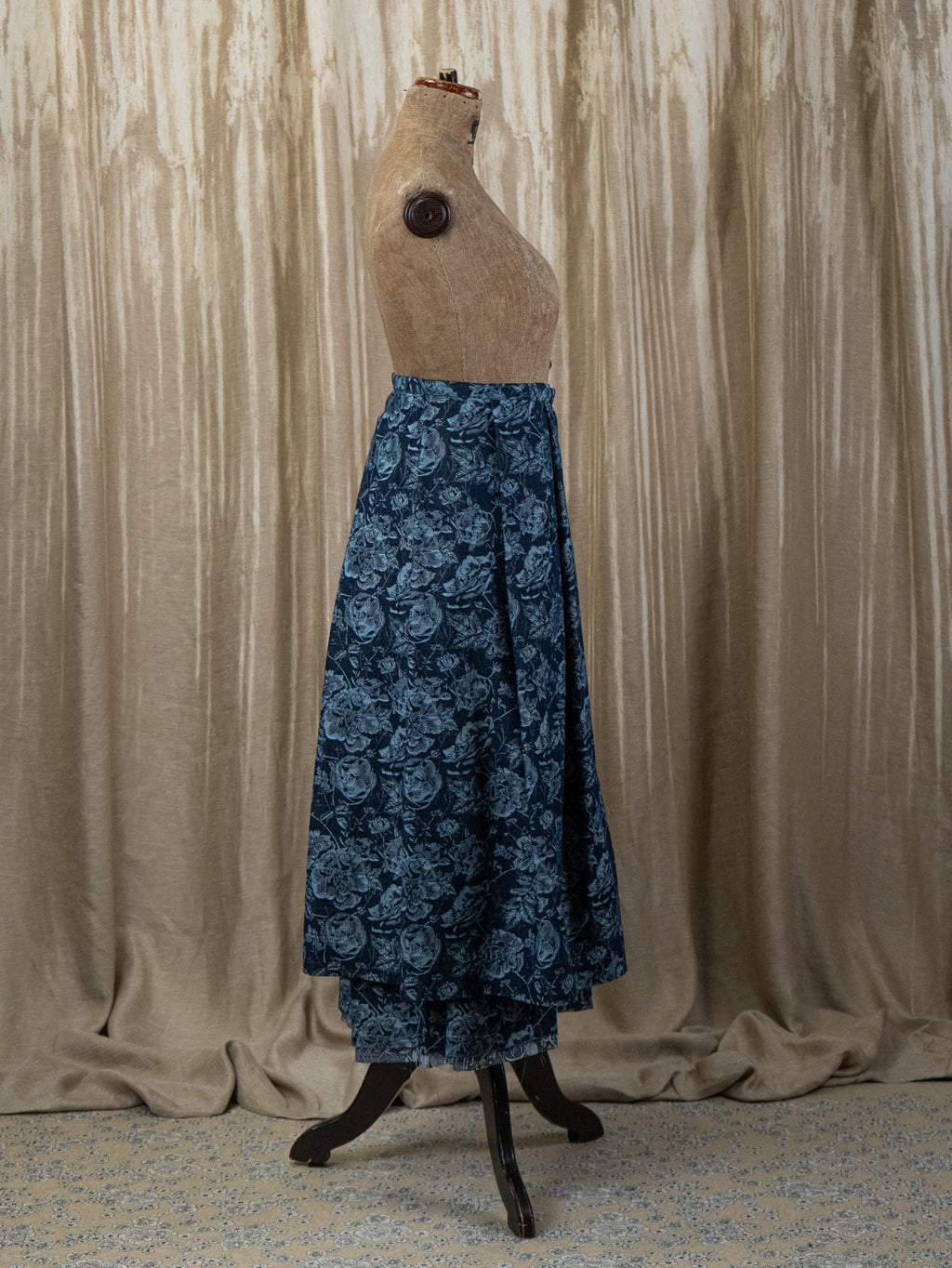 Rose Garden - Hakama Skirt