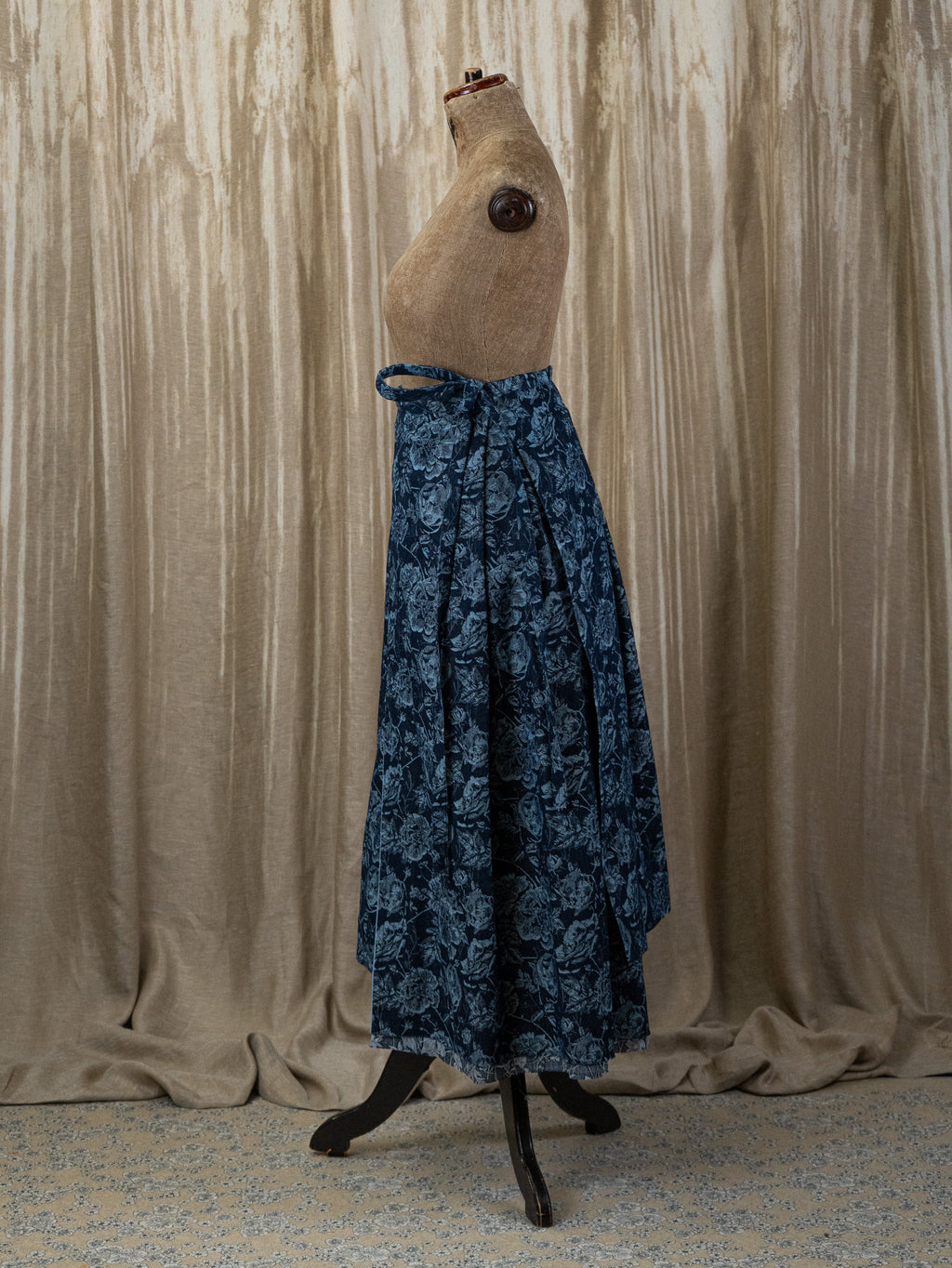 Rose Garden - Hakama Skirt