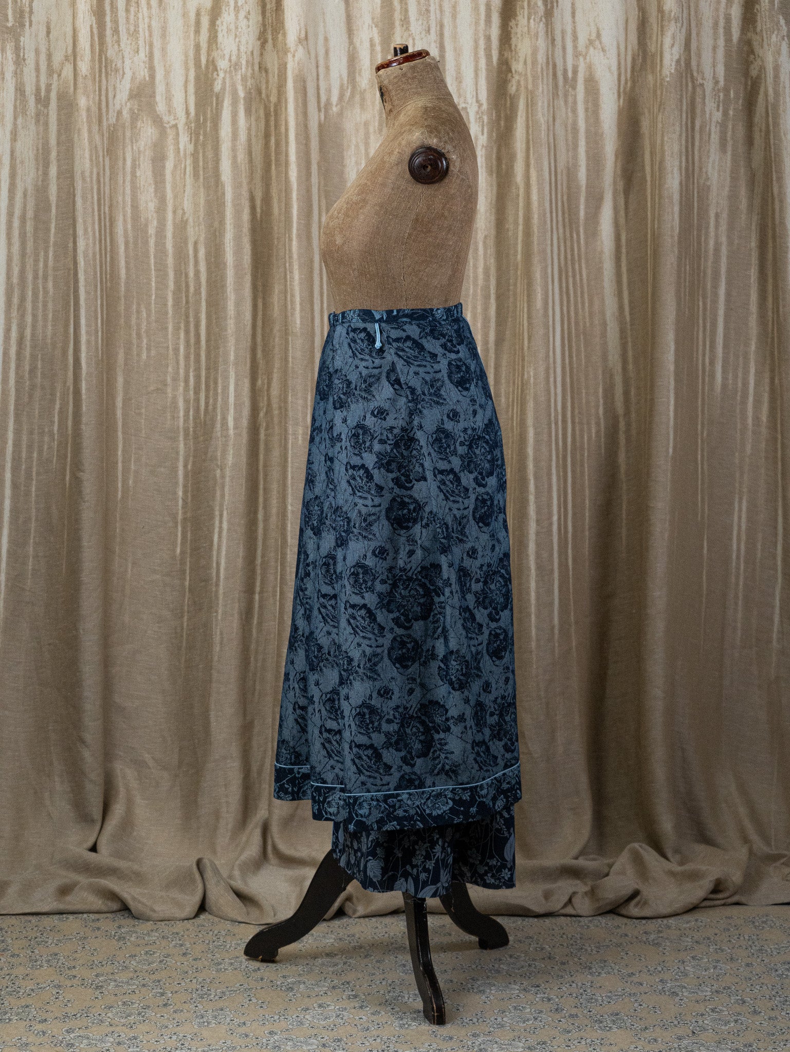 Rose Garden - Hakama Skirt